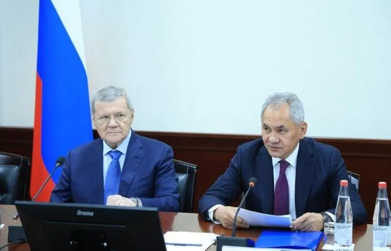 Шойгу провел в Пятигорске совещание по информационной безопасности